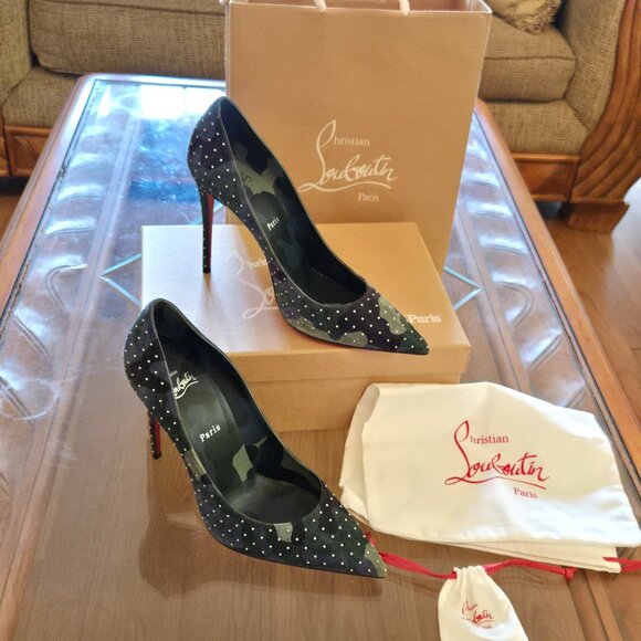New Never worn Christian Louboutin Heels size 41 - Picture 1 of 4